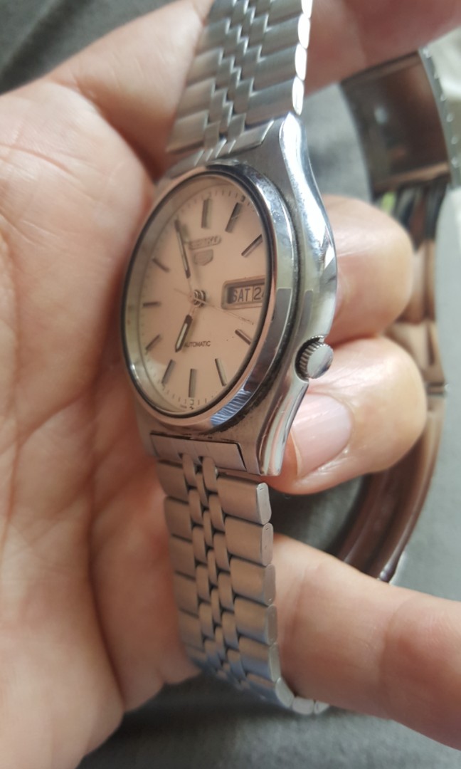 Seiko 5 sales white face