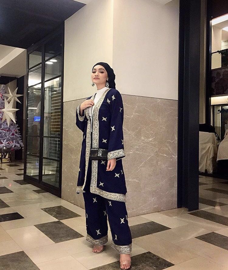 Shawl Publika Naryssa Cardigan Women S Fashion Clothes Dresses On Carousell