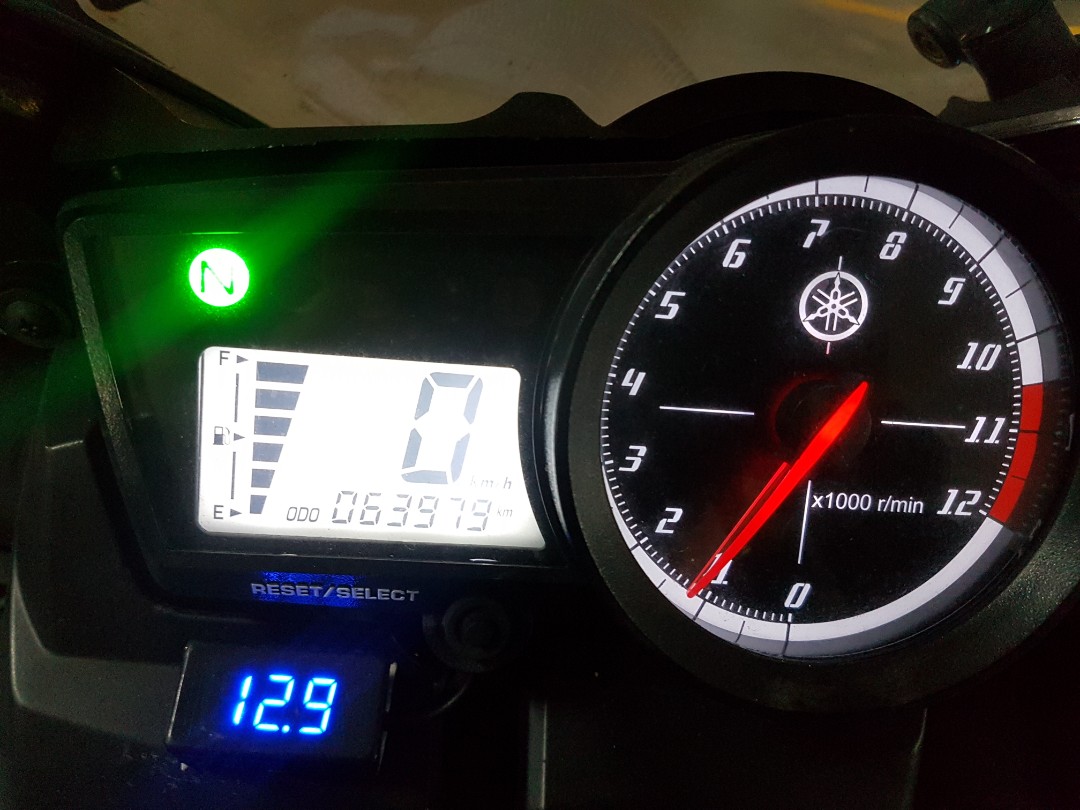R15 v2 top meter price