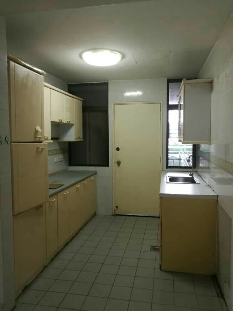 Aloha Tower Inium Ciq Hsa Town Property Rentals On Carou Home Property Rentals Photo