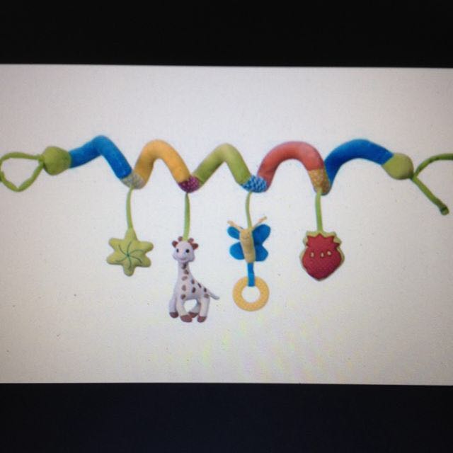 sophie the giraffe activity spiral