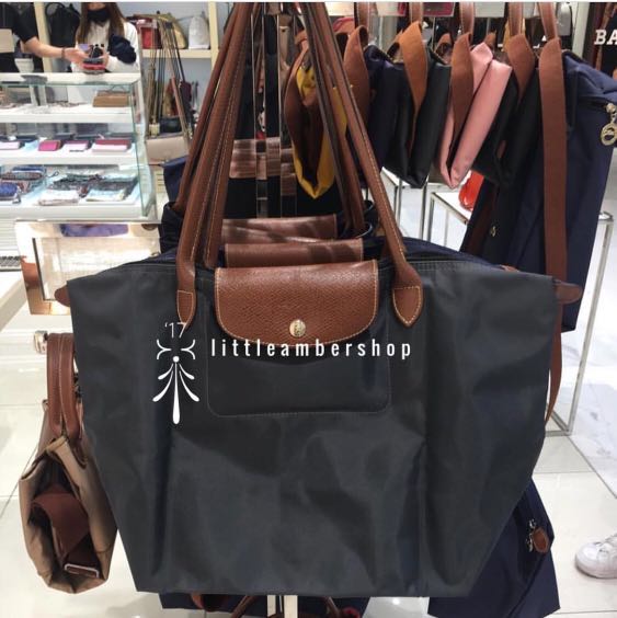 CATCH THE LONGCHAMP GSS SALE Women s Fashion Bags Wallets Cross body Bags on Carousell