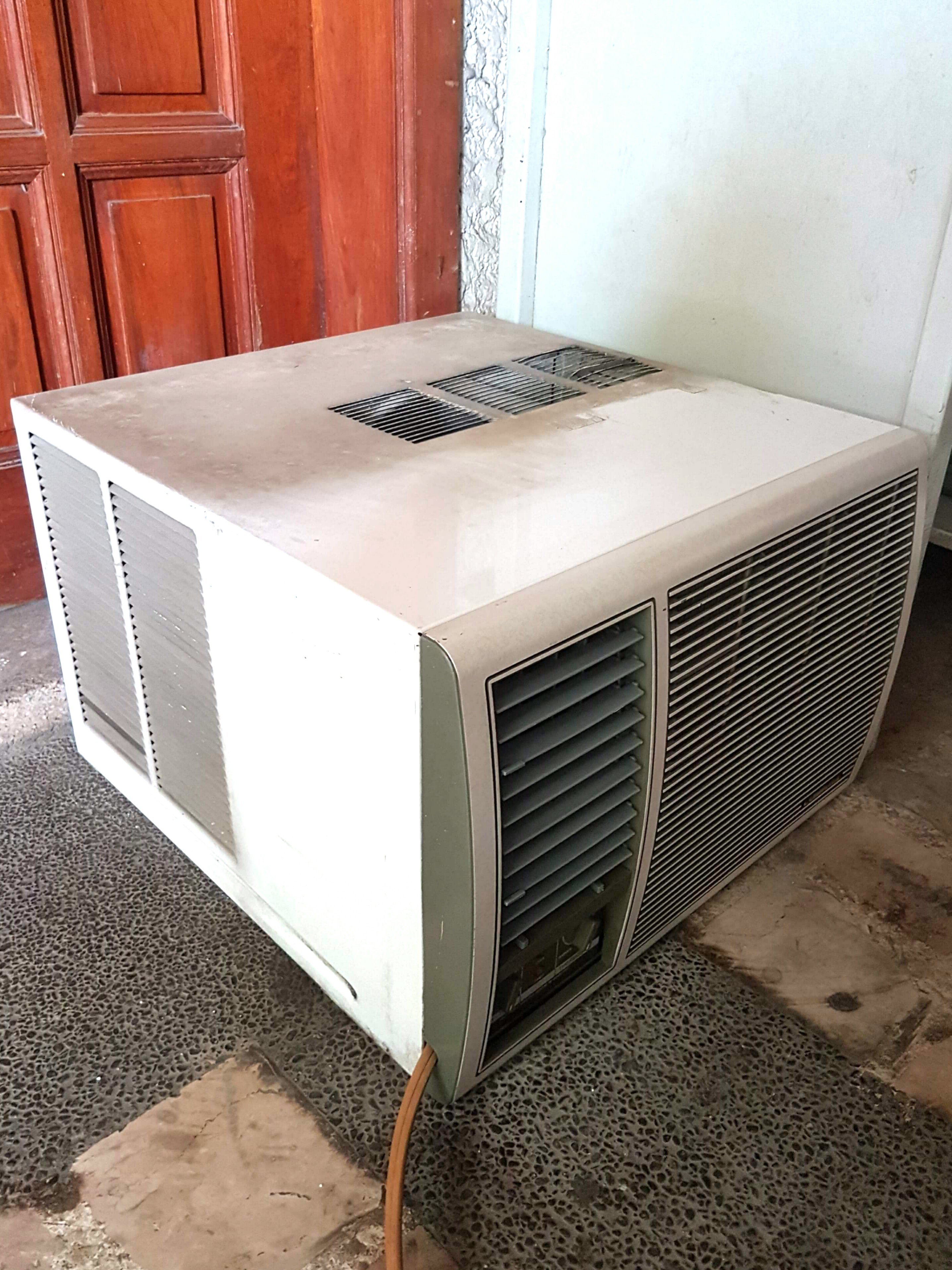 Condura Aircon1hp, TV & Home Appliances, Kitchen Appliances