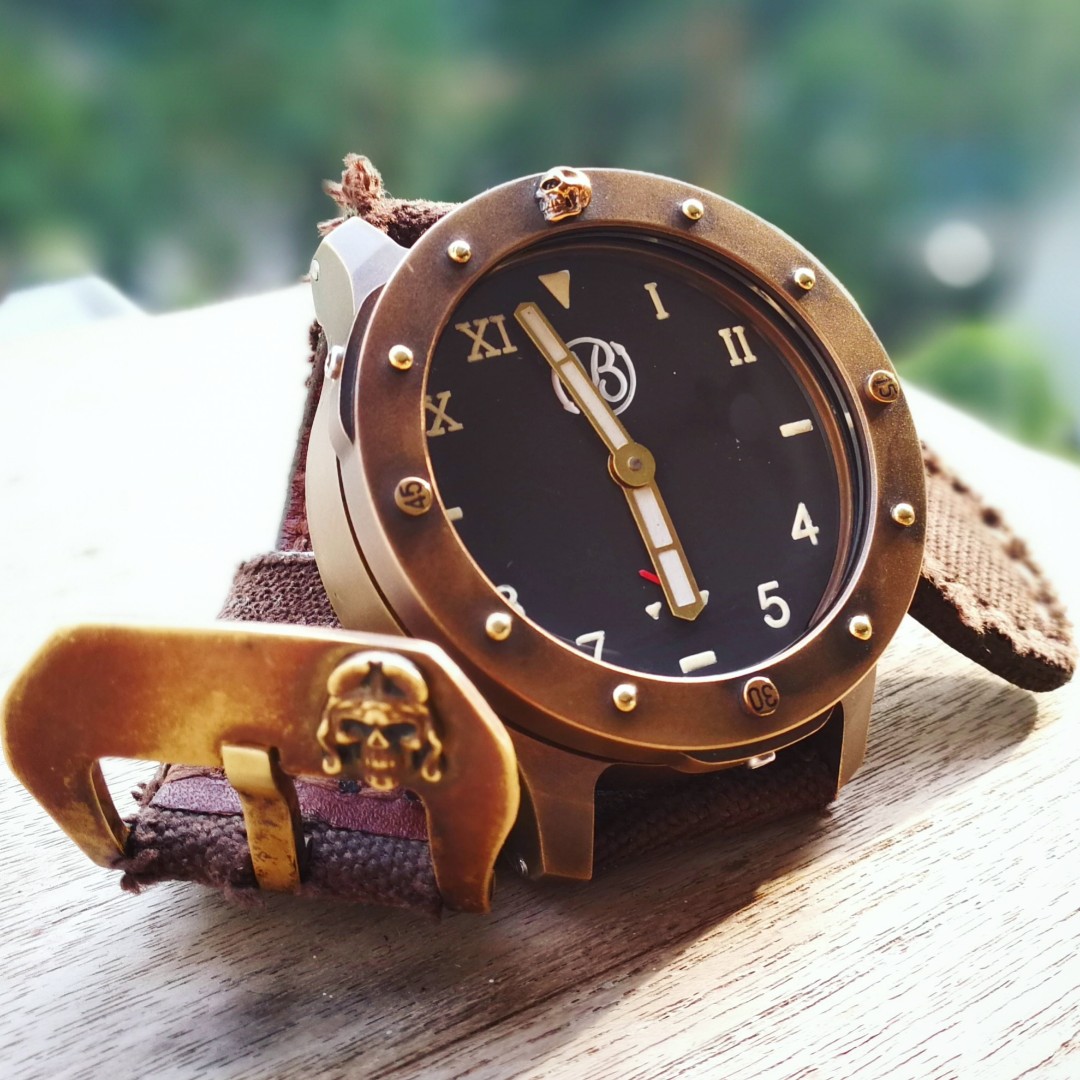 Ennebi watch top for sale