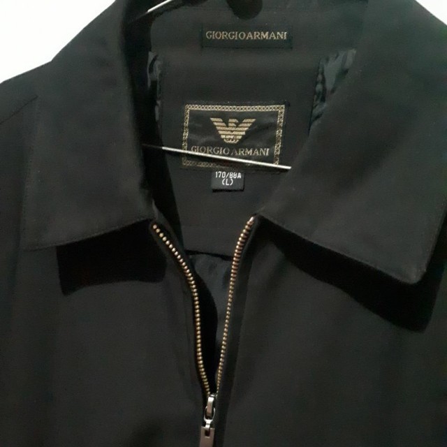 Jaket armani store