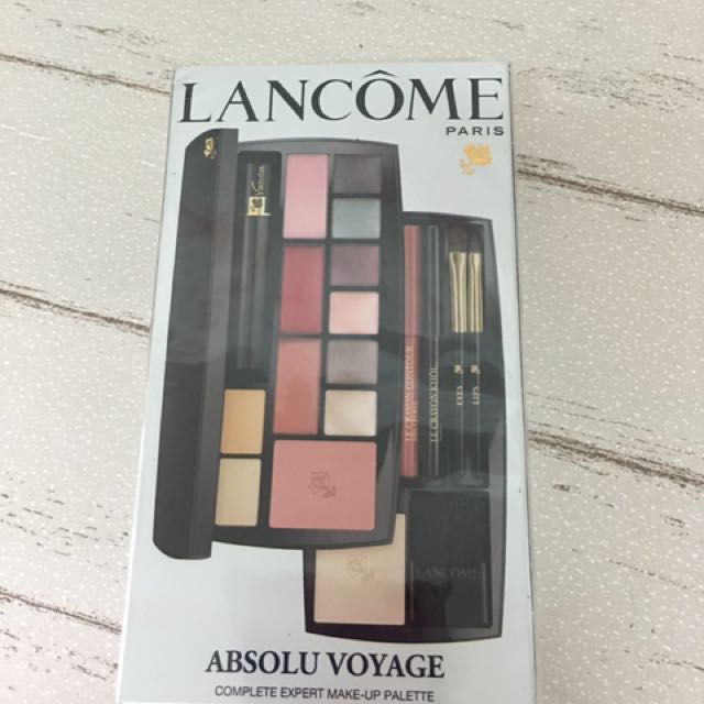 absolu voyage makeup palette, 美容＆化妝品, 健康及美容 皮膚護理, 化妝品