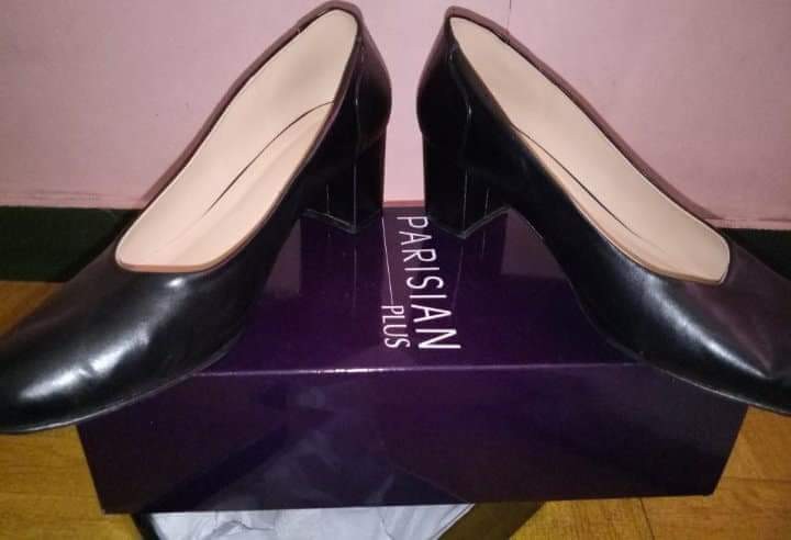 Parisian hot sale heels black