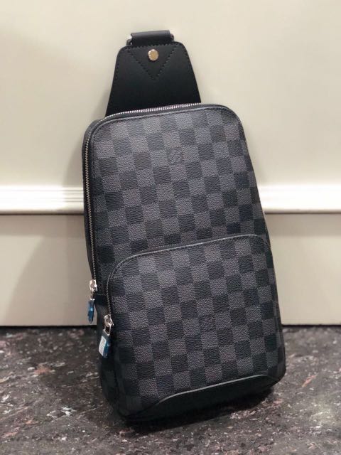 Avenue sling bag hotsell louis vuitton replica
