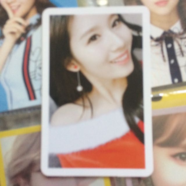 Twice Sana Xmas Selfie Entertainment K Wave On Carousell