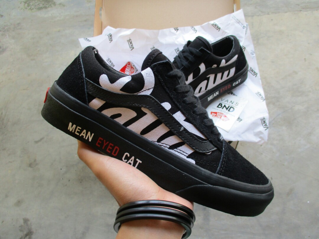 vans patta black