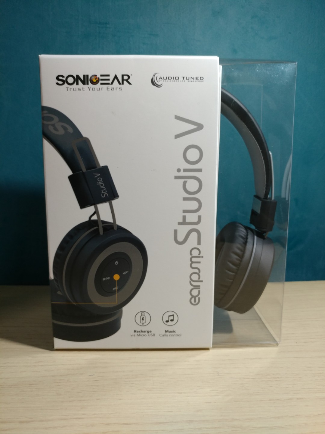 Sonicgear earpump studio 2 cheap