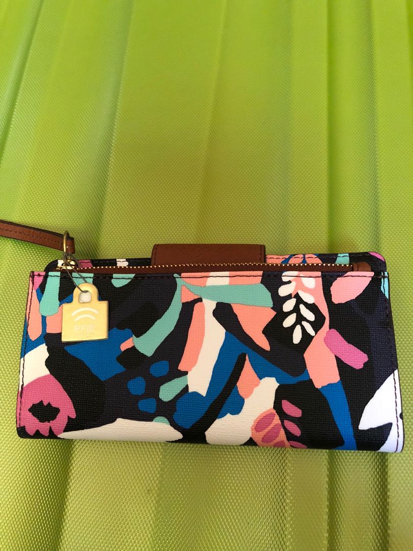 Fossil emma rfid tab clutch hotsell