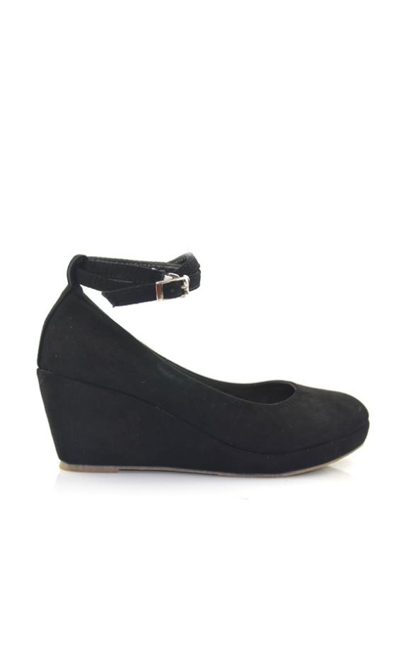 black ankle strap wedges