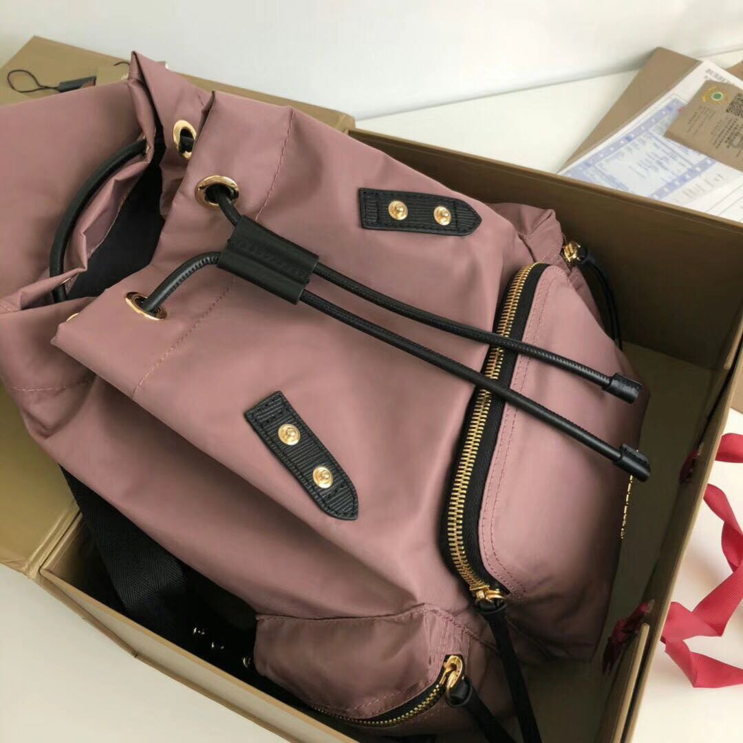 Burberry backpack 2018 shop