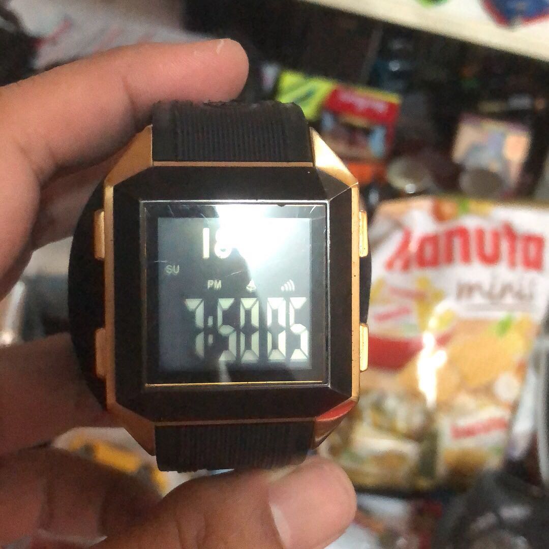 Cerruti 1881 digital on sale watch