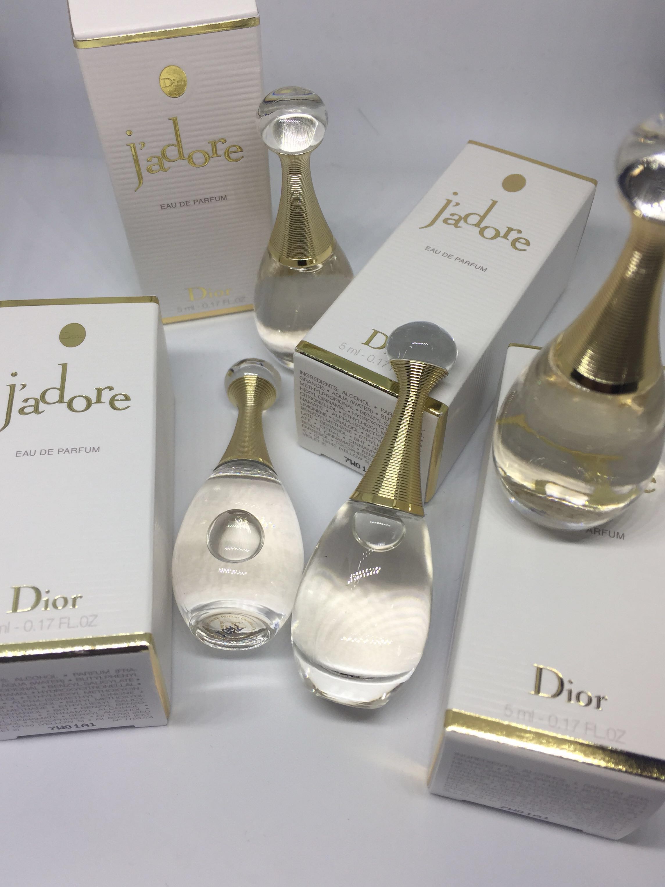 jadore perfume bottle