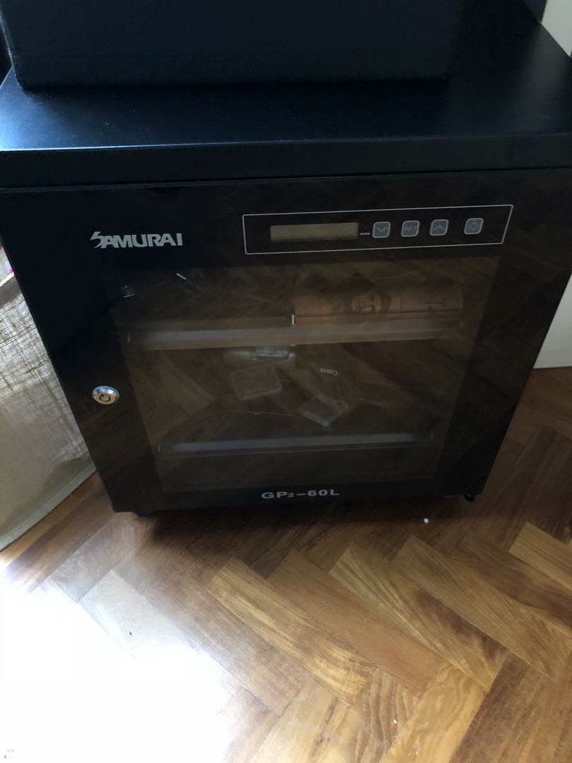 Dry not working, Photography, Photography Accessories, Dry