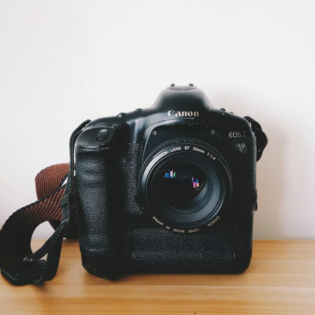 Eos 1v Hs With 50mm F1 4 Photography Cameras Others On Carousell