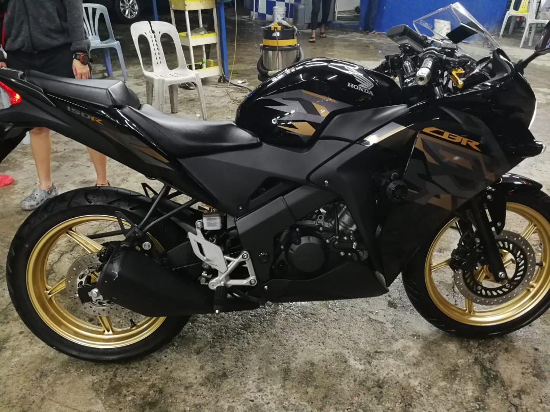 HONDA CBR 150, Motorcycles, Motorcycles for Sale, Class 2B on Carousell