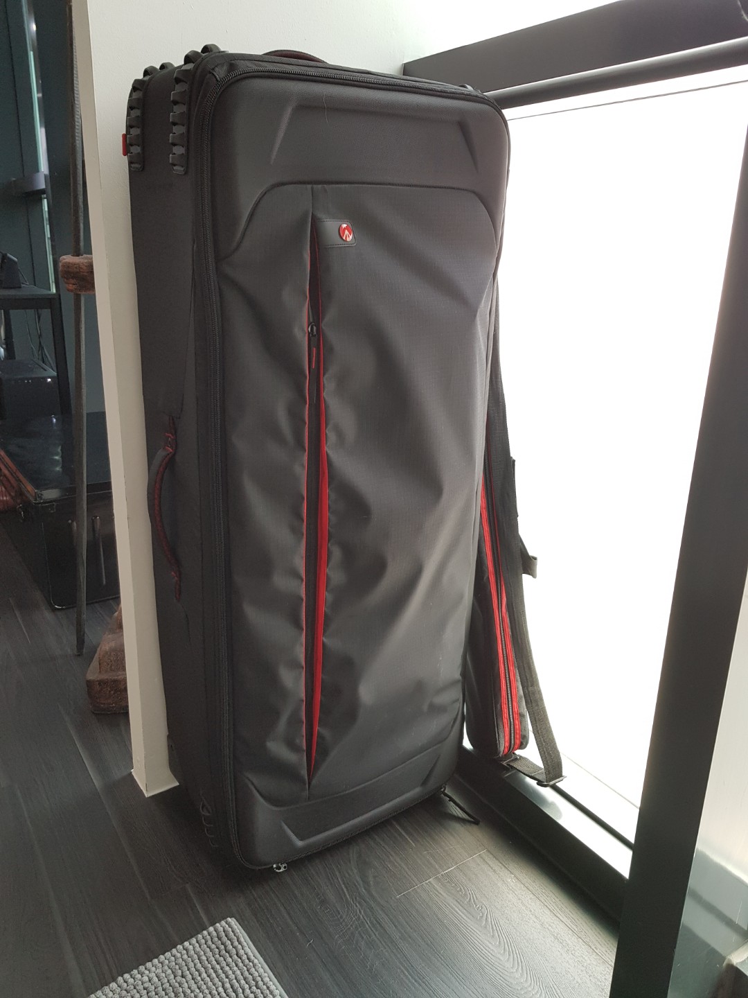 manfrotto roller bag