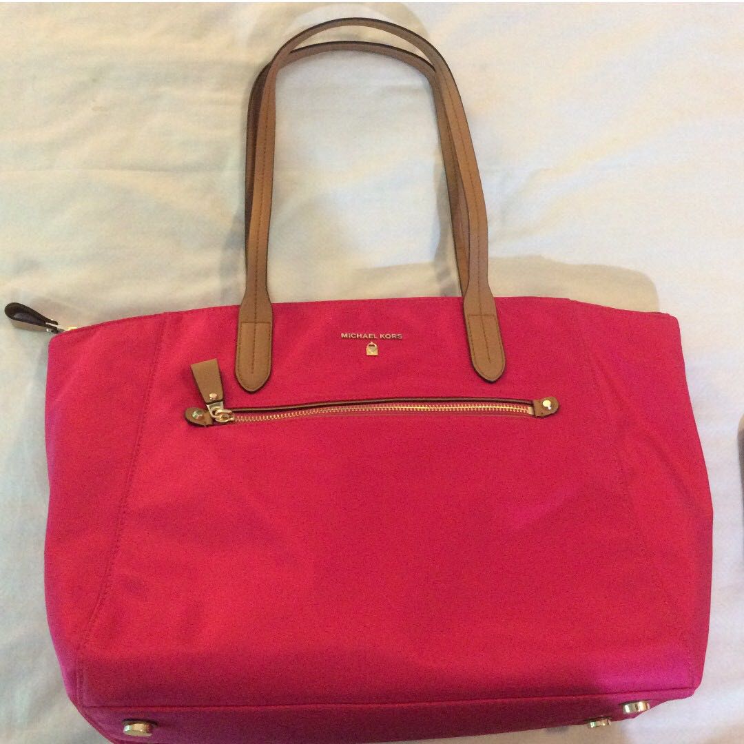 New with Tags Michael Kors Large Kelsey Nylon Tote in ULTRA PINK, Women ...