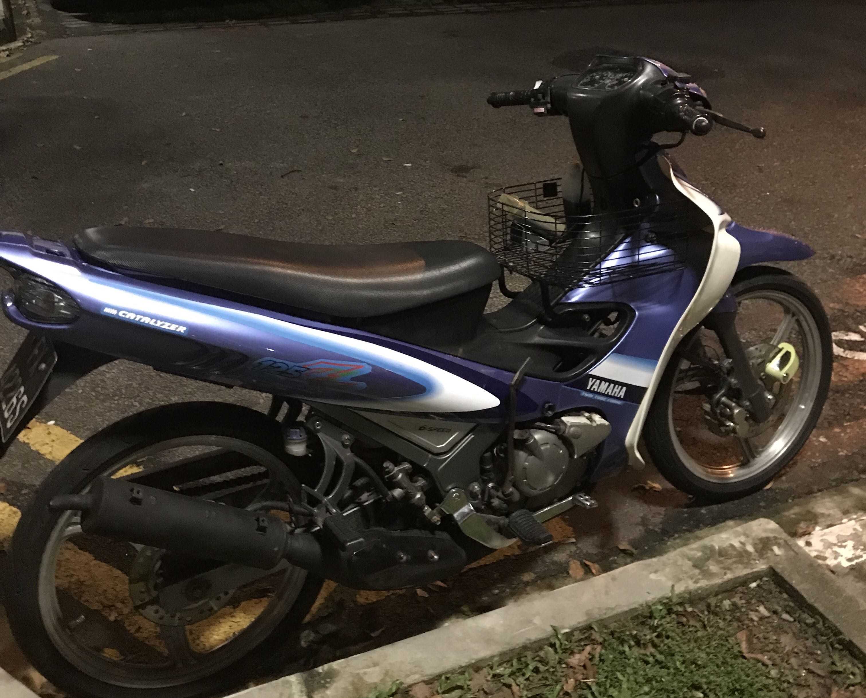 125z Coverset Motorcycles Motorcycle Accessories On Carousell