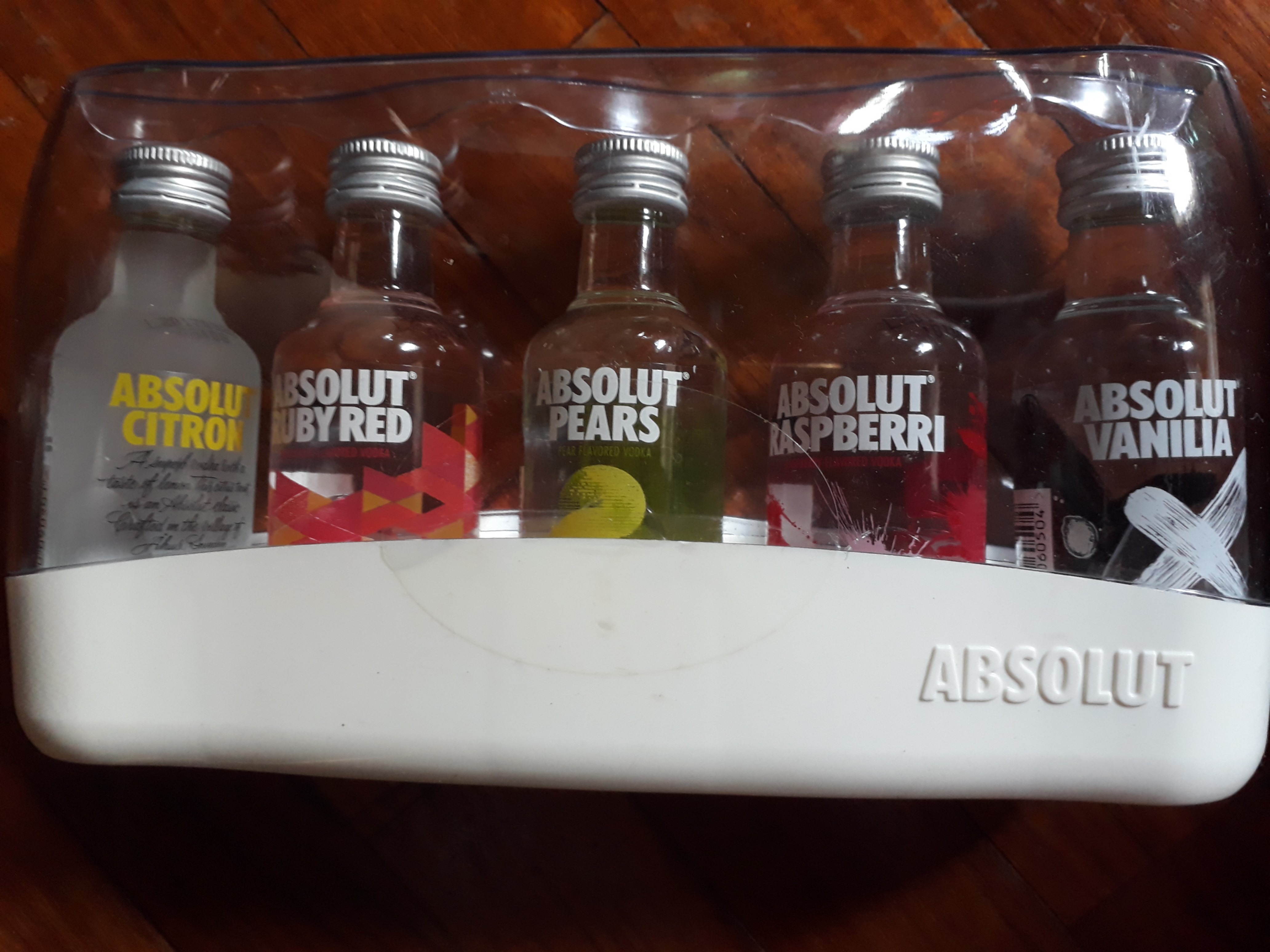 Absolut vodka 50ml x5, Food & Drinks, Alcoholic Beverages on Carousell