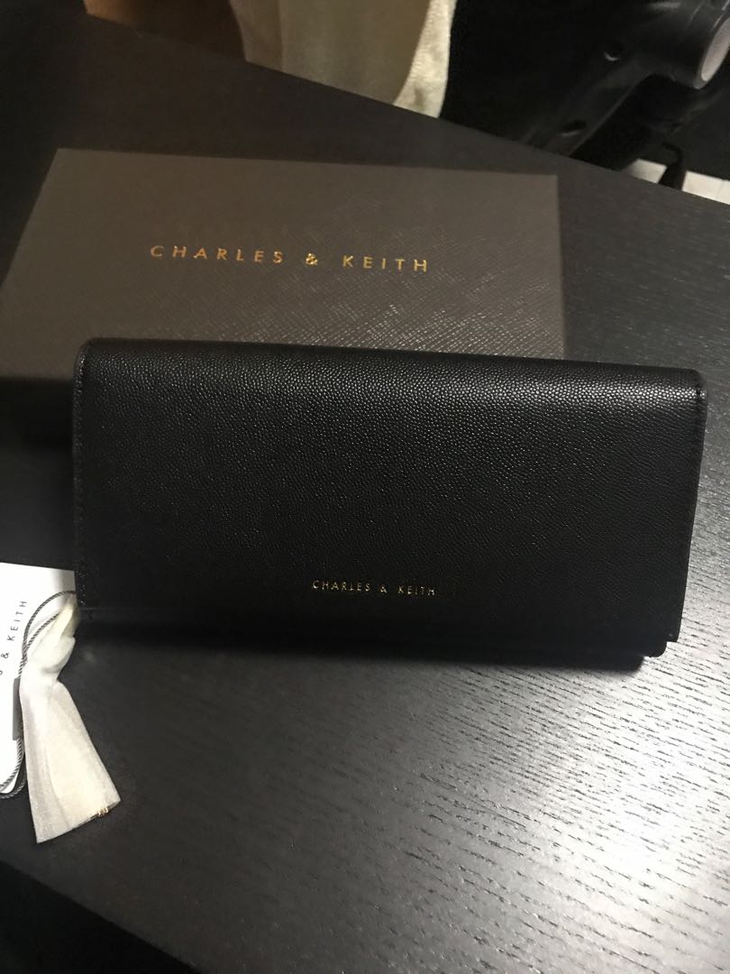 charles and keith wallet black