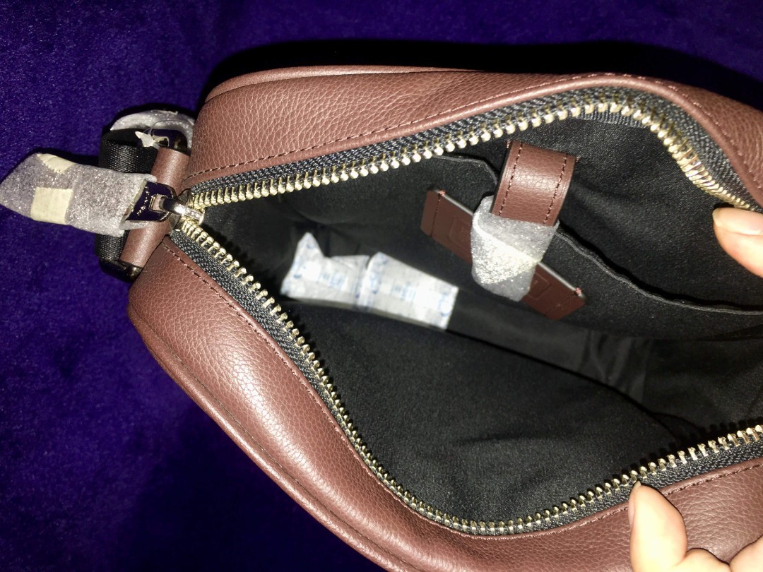 COACH FLIGHT BAG SMITH LEATHER Men s Fashion Watches Accessories Wallets Card Holders on Carousell