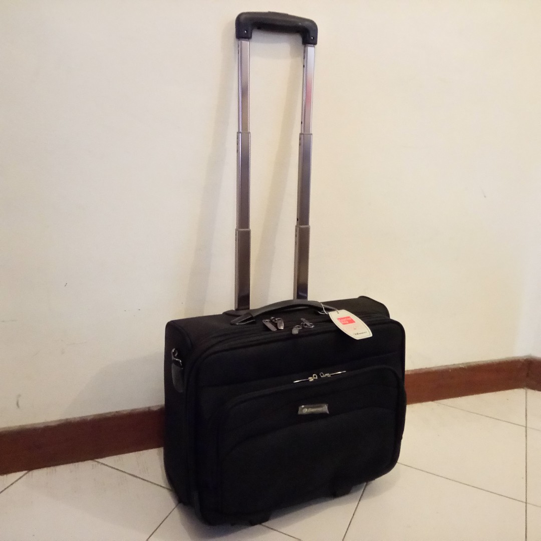 Eminent pilot bag