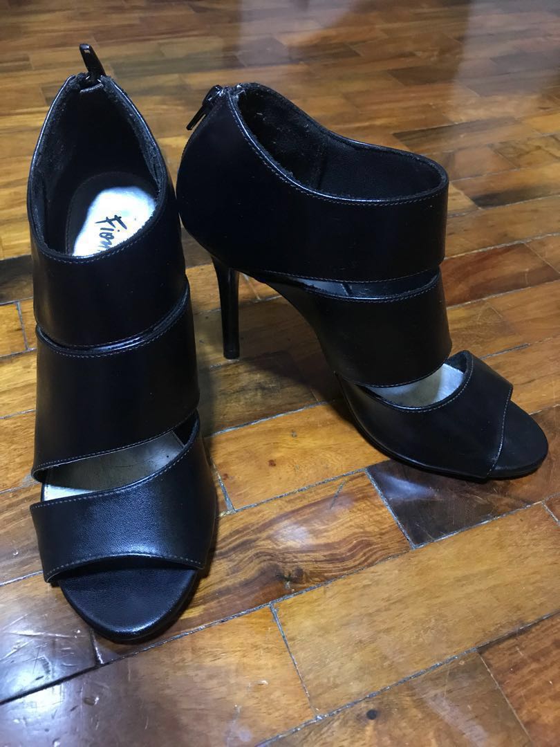fioni black heels