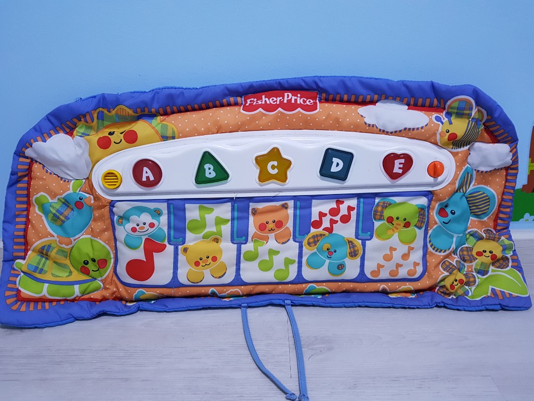 crib piano toy by fisher price