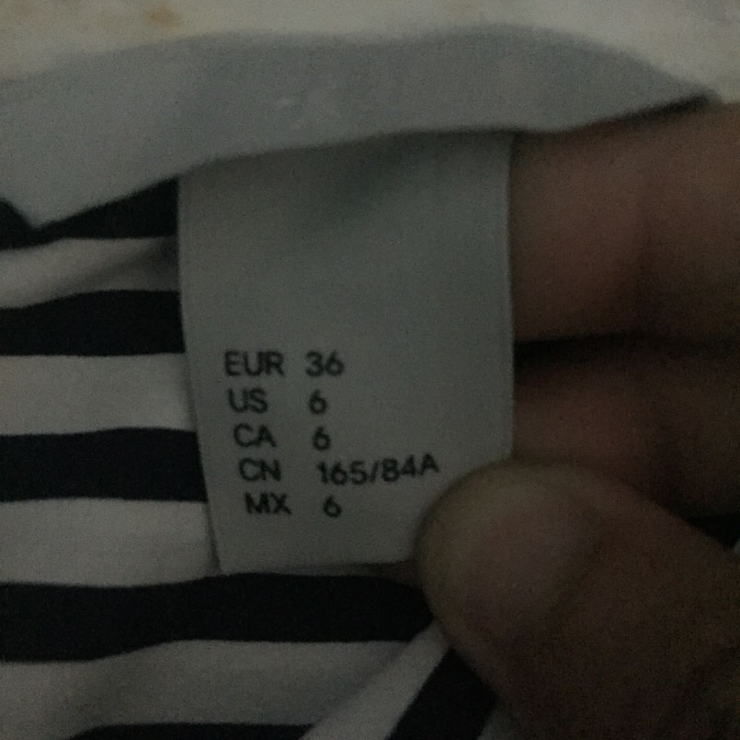 H&M polo (Category: Shirts) located in Cebu City. Submitted by ohnanaina (Listing ID 173537394, Image 2). Description: Item was used once. MEET UP IT PARK .