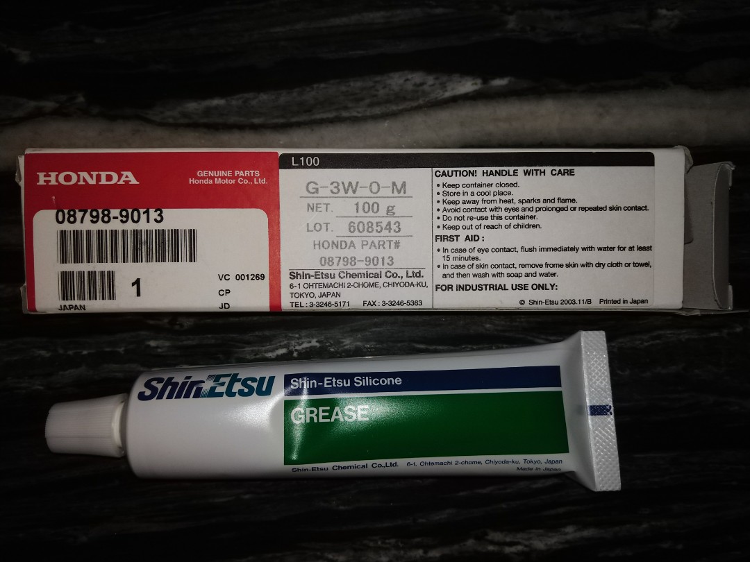 GENUINE HONDA / ACURA SILICONE GREASE 087989013 GENUINE