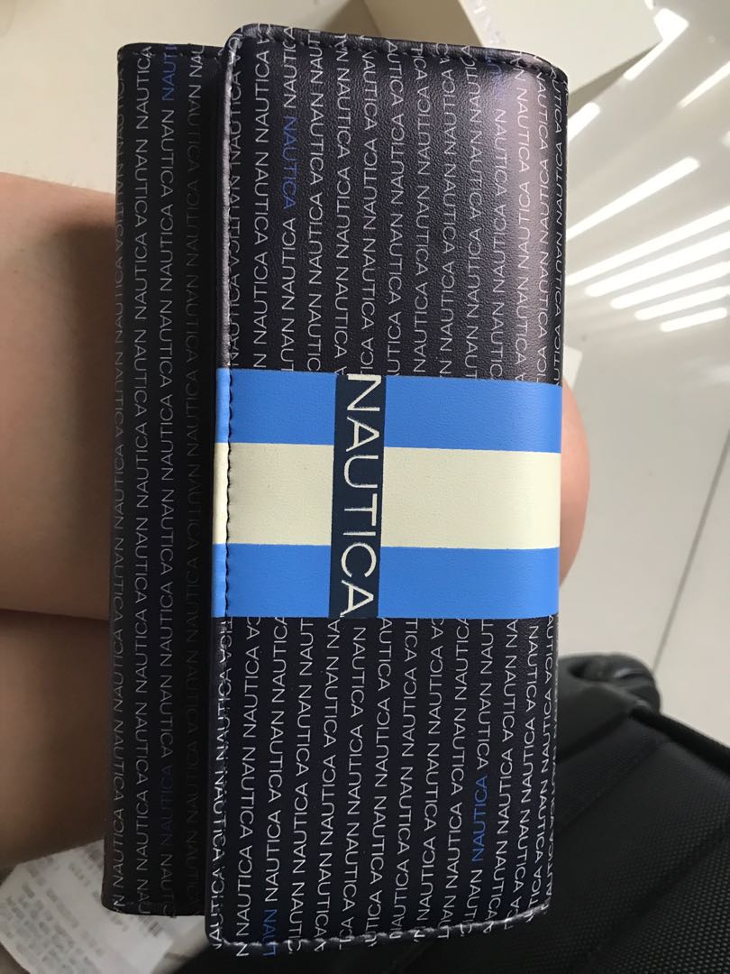 Nautica Women s RFID Wallet