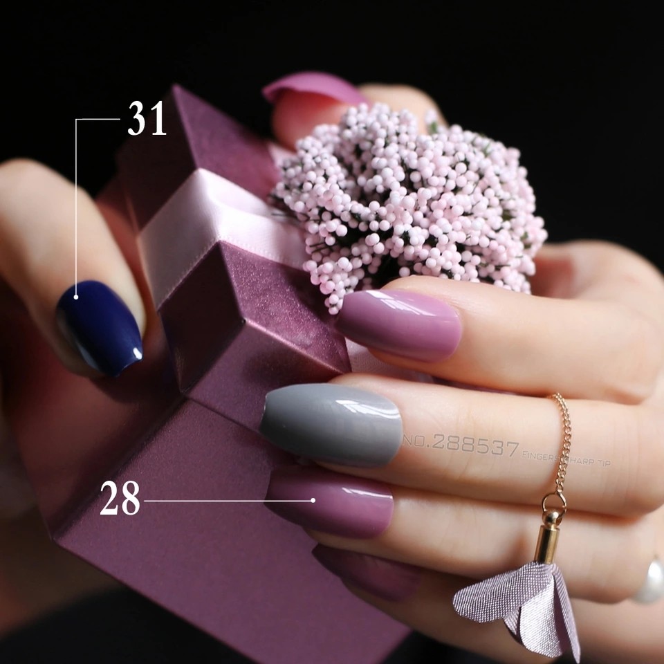 New Pink Hot Gray Glitter False Coffin Nails Green Blue Fake Nail Nude Ballerinas Nail Designs Pure Colour Candy Rose Health Beauty Hand Foot Care On Carousell Long nails are the perfect canvas.