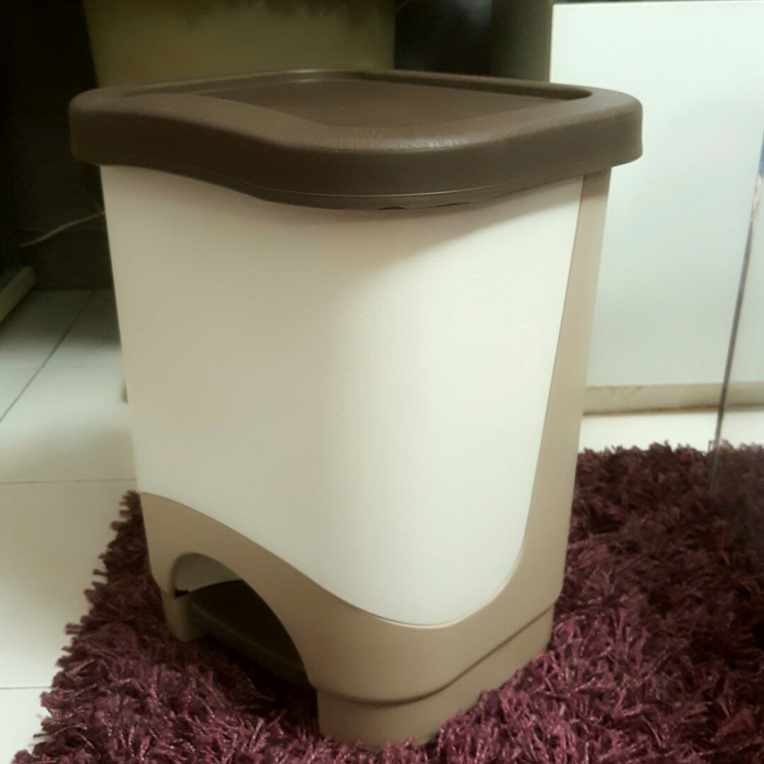 Pedal Dustbin Tong Sampah Home Furniture Others On Carousell