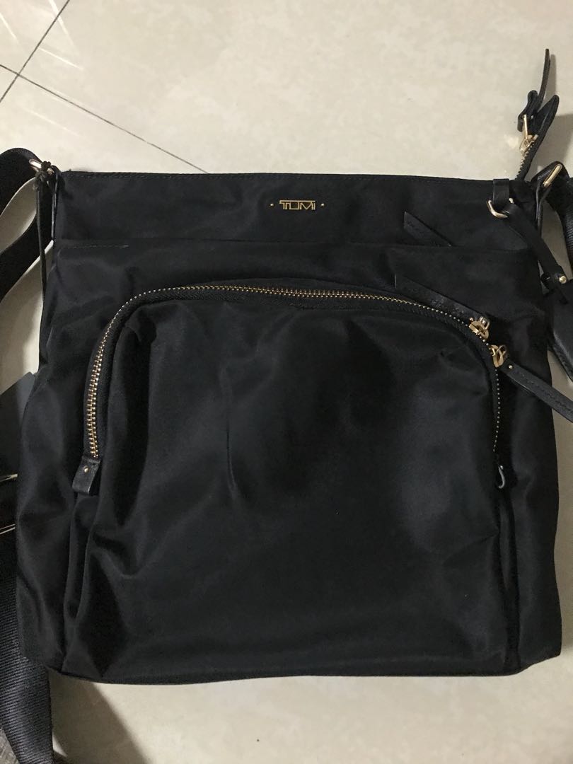 Tumi Voyageur Capri Crossbody bag, Women's Fashion, Bags & Wallets