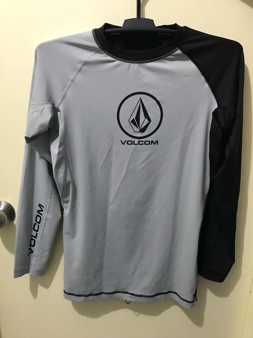 Rash Guard, Men's Fashion, Tops & Sets, Swim Top & Rash Guards