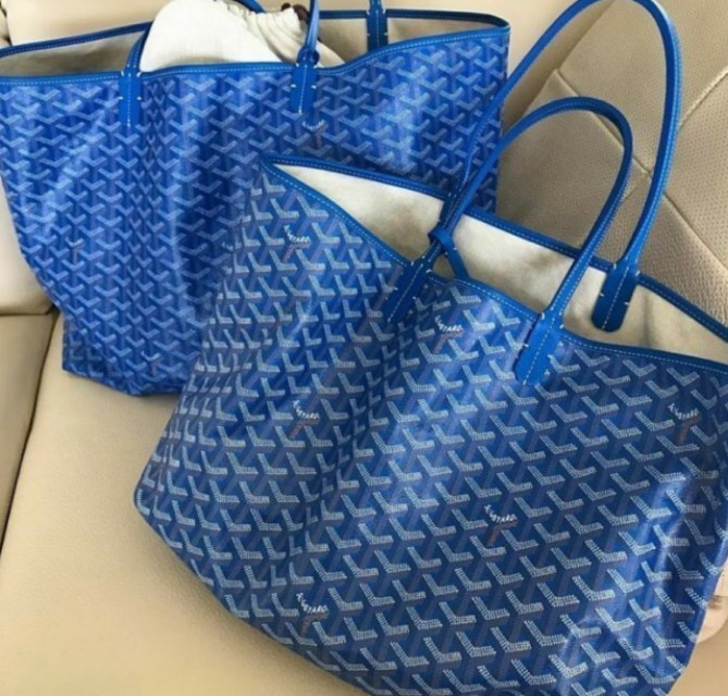 goyard blue tote