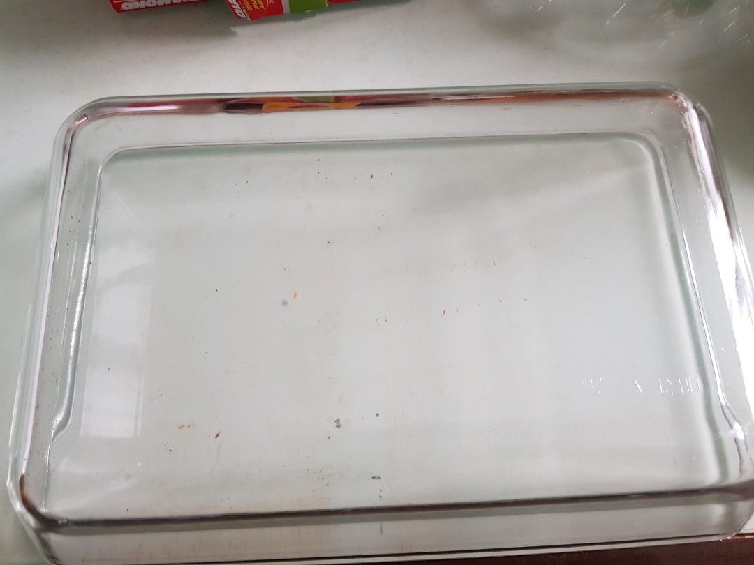 Ikea glass baking tray, Furniture & Home Living, Kitchenware
