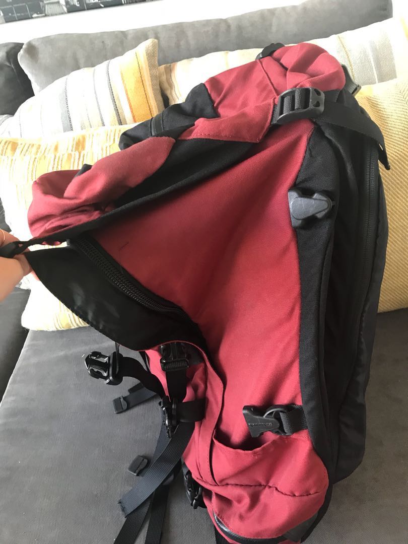 Kathmandu backpack, Sports Equipment, Hiking & Camping on Carousell