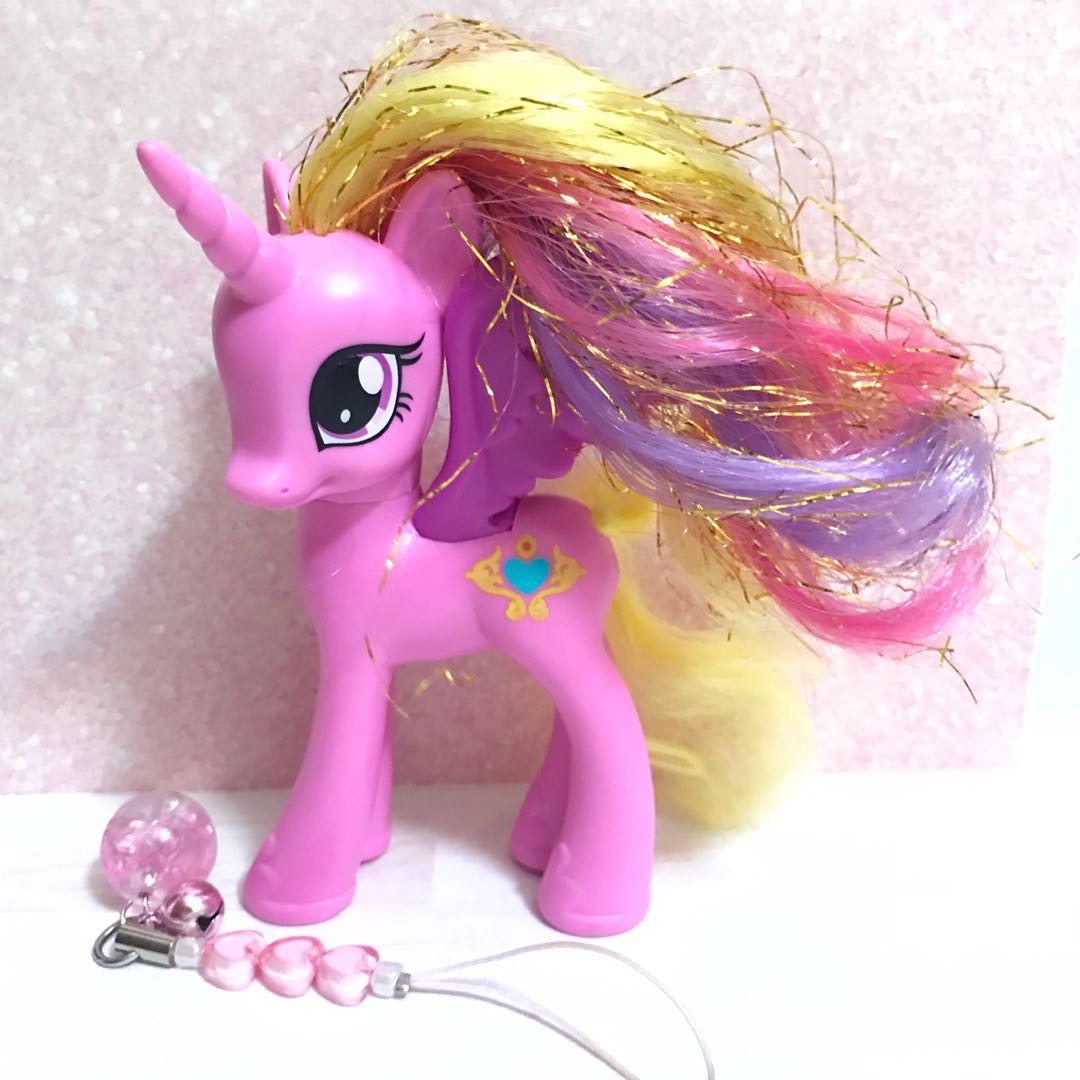 My Little Pony Mlp Princess Cadence Figurine Toys Games Bricks Figurines On Carousell I want first a lot of money, and then i'll see what i am willing to pay for xd. my little pony mlp princess cadence