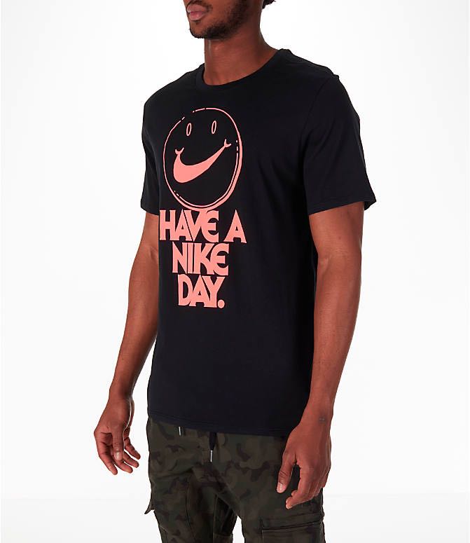 Postoje institut have a nike day tee 
