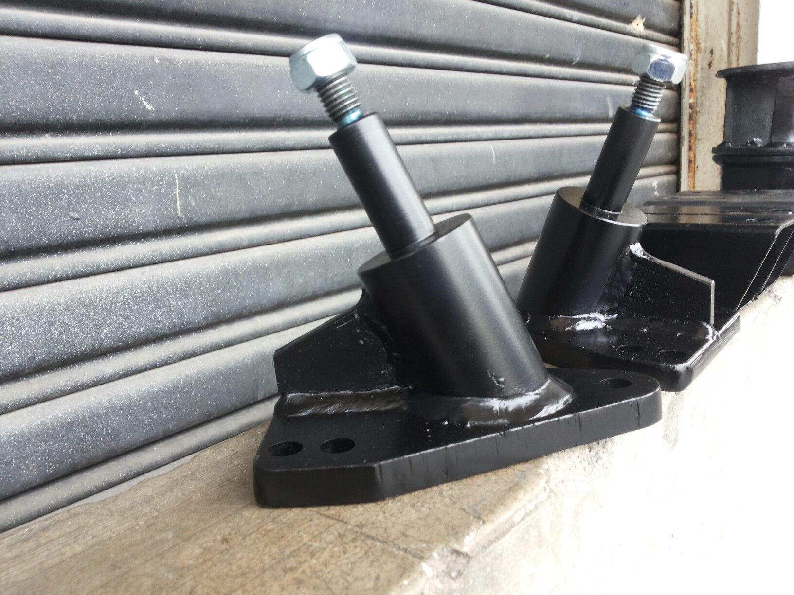 Suspension lift kit set, Auto Accessories on Carousell