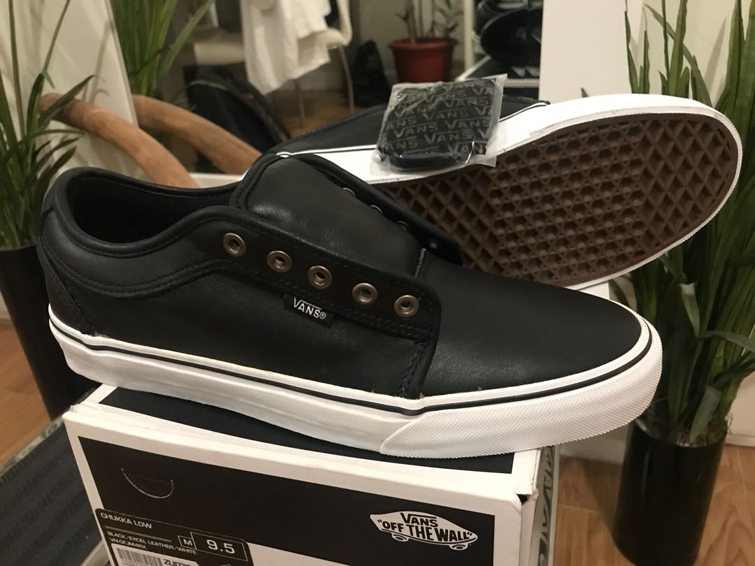 vans chukka low leather