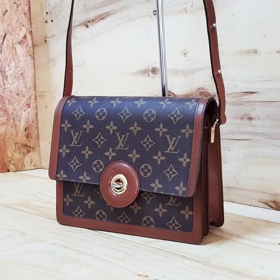 Louis Vuitton Stresa GM, Luxury, Bags & Wallets on Carousell