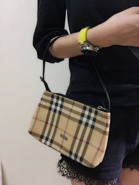 Authentic Burberry London small bag, Luxury, Bags & Wallets on Carousell