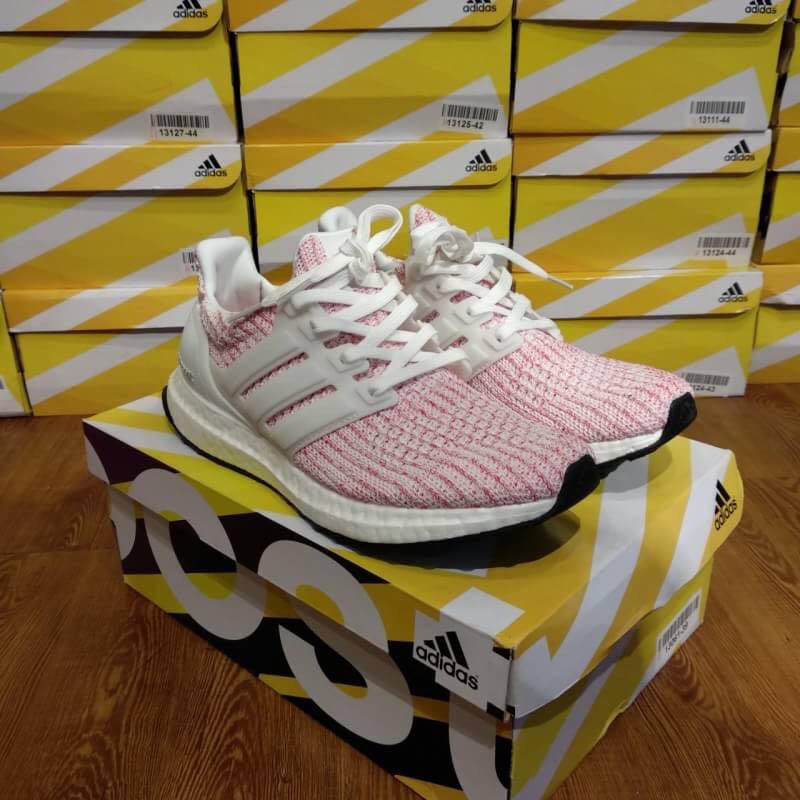 Ultra boost 4.0 candy cane top