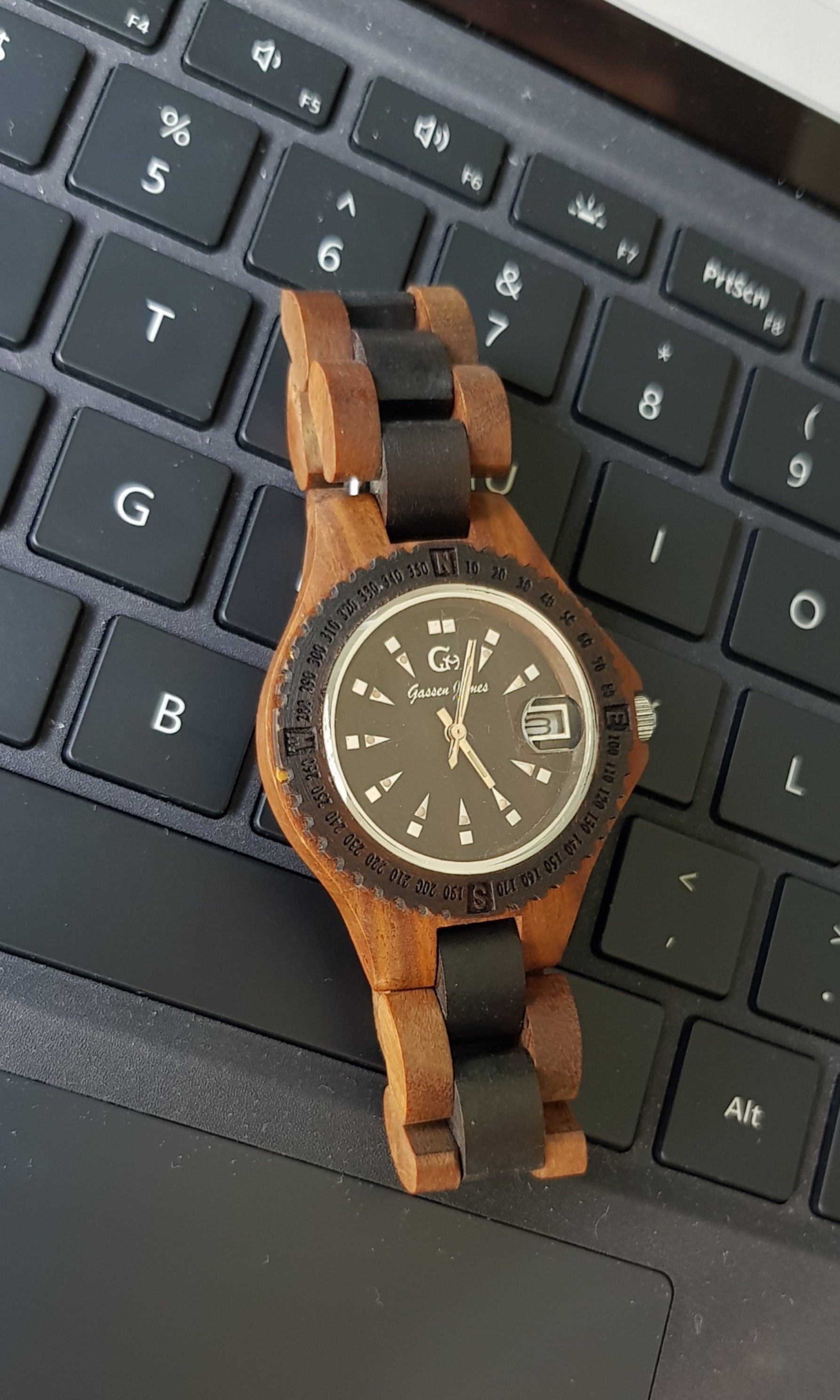 Gassen James Wooden Watch Ladies Women S Fashion Watches On Carousell